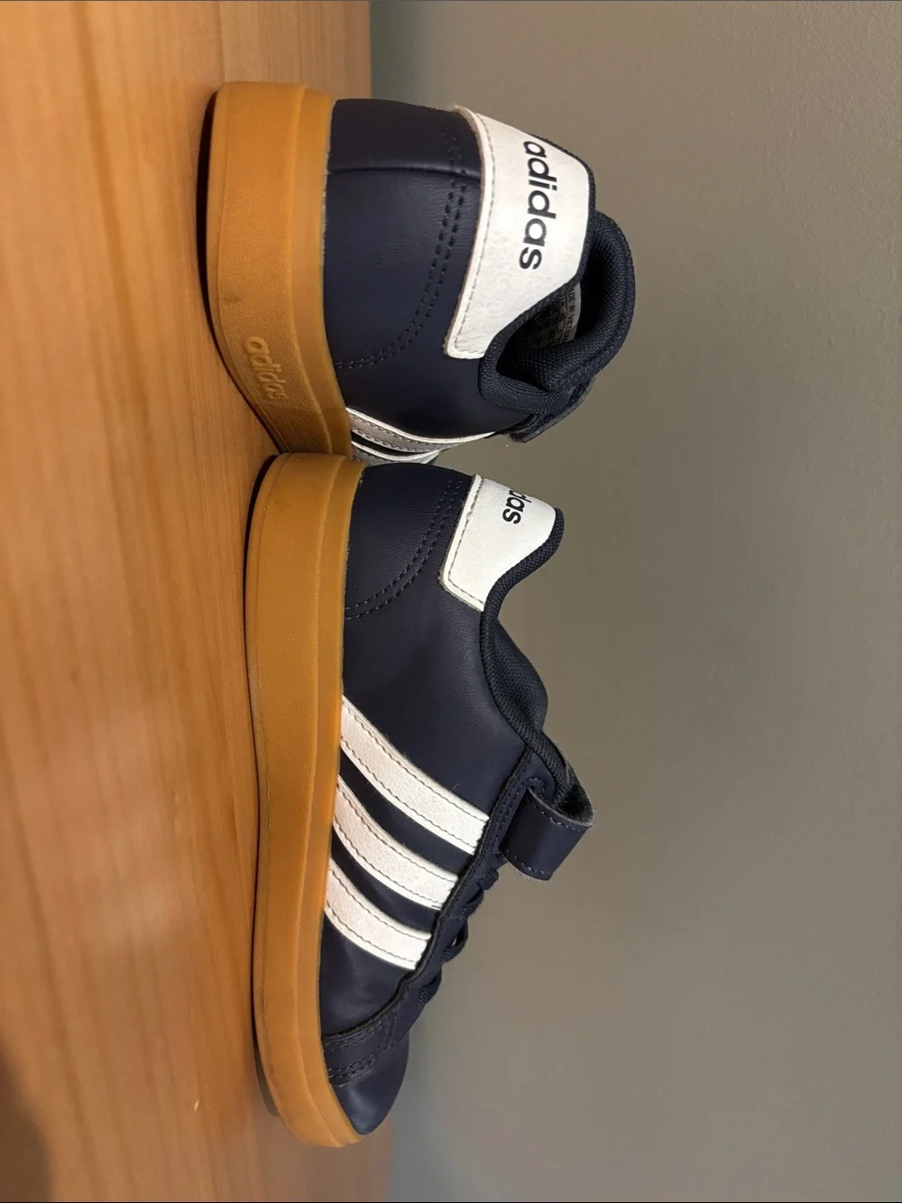 adidas Navy and White Leather Sneakers with Gum Sole size 13K
